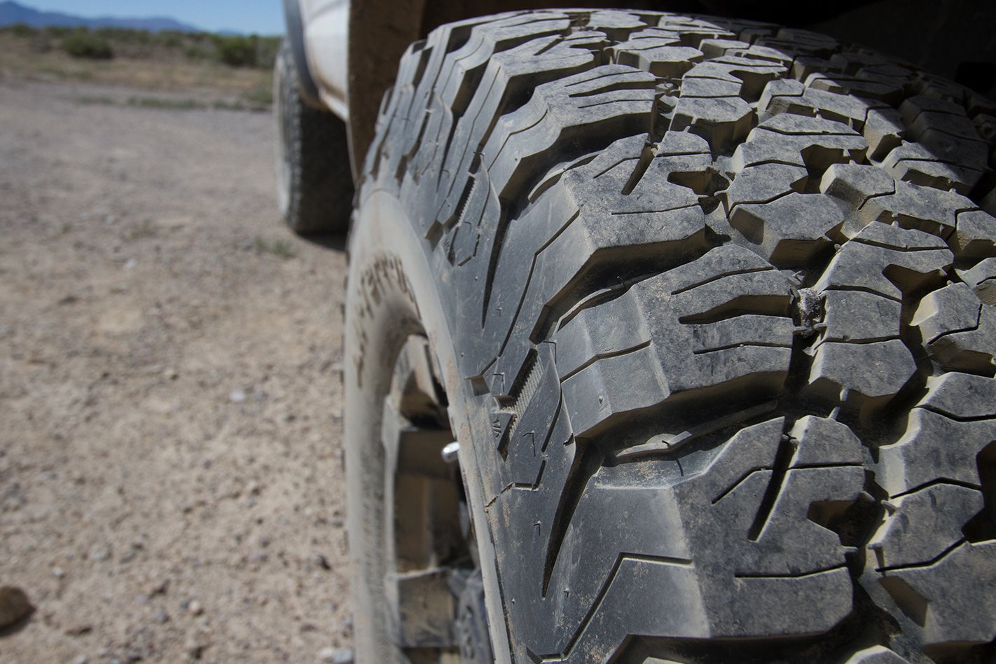 LC70 Tyres - Metal MFG. (Expedition Vehicles Australia Pty Ltd)